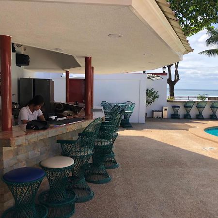 Hotel Out Back Olongapo Exterior foto